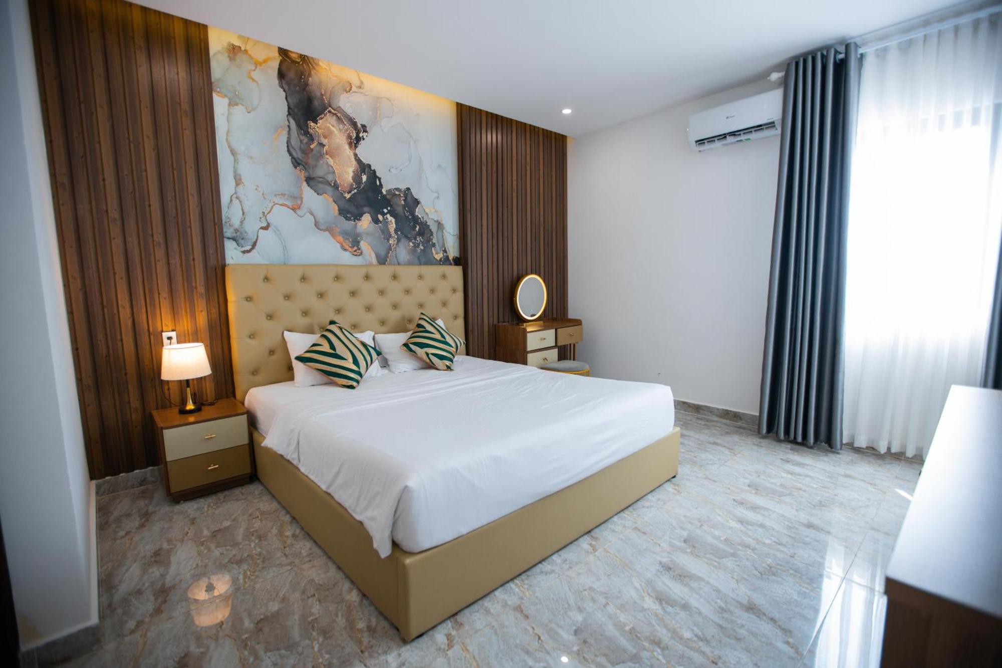 Riverside 1 Hotel 芹苴 外观 照片