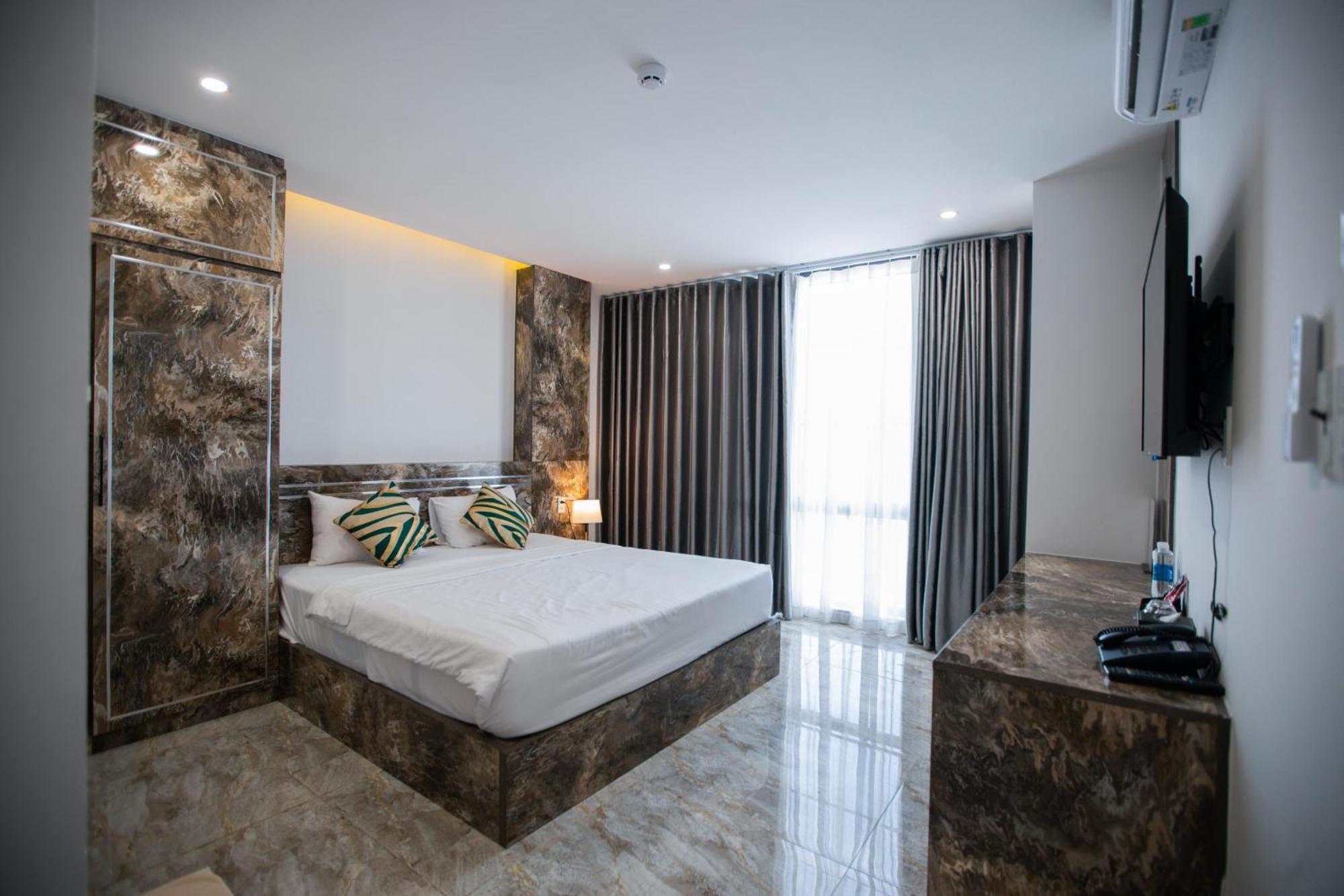 Riverside 1 Hotel 芹苴 外观 照片